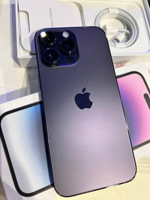AppleBrand New Apple Iphone 14 Pro Max 128GB Deep Purple