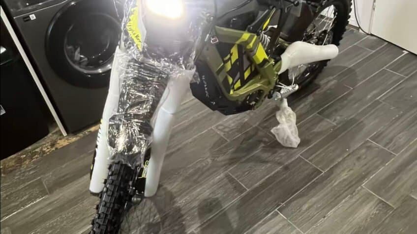 Brand New SurRon Light Bee X Electric Bike