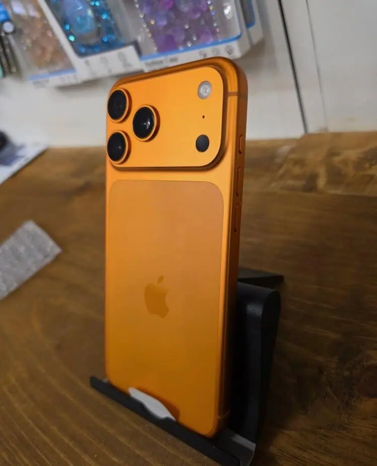 Apple iPhone 17 Pro Max – 1 TB – Cosmic Orange (Unlocked)