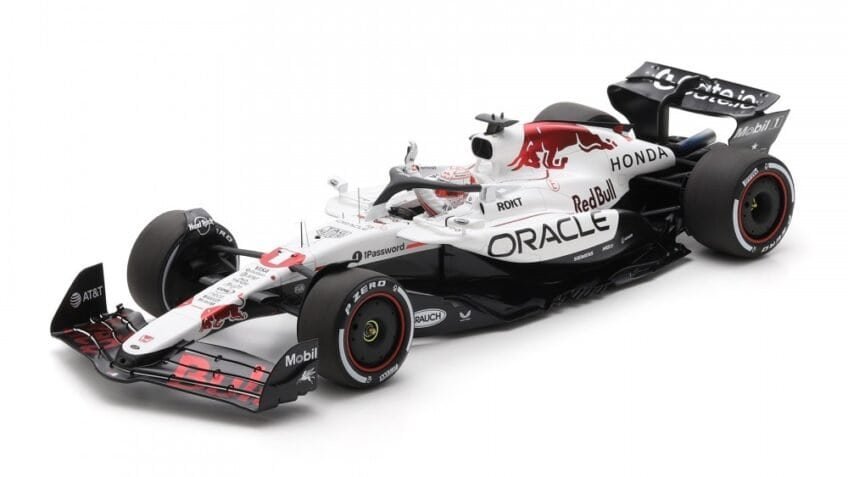 Spark Red Bull RB21 w. Pit Board – 1st 2025 Japanese Grand Prix – #1 Max Verstappen 1:12 Model Car