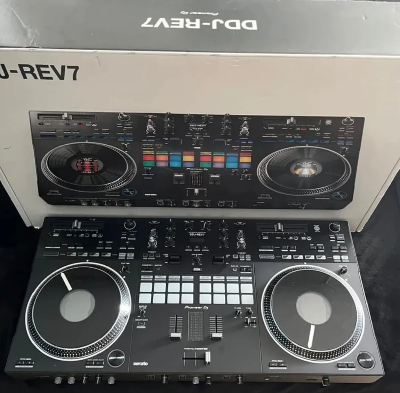 Brand new original Pioneer XDJ XZ , Pioneer DJ DDJ-REV7/ Pioneer DDJ 1000SRT DJ Controller/ Pioneer DJ XDJ-RX3/ Pioneer DDJ 1000