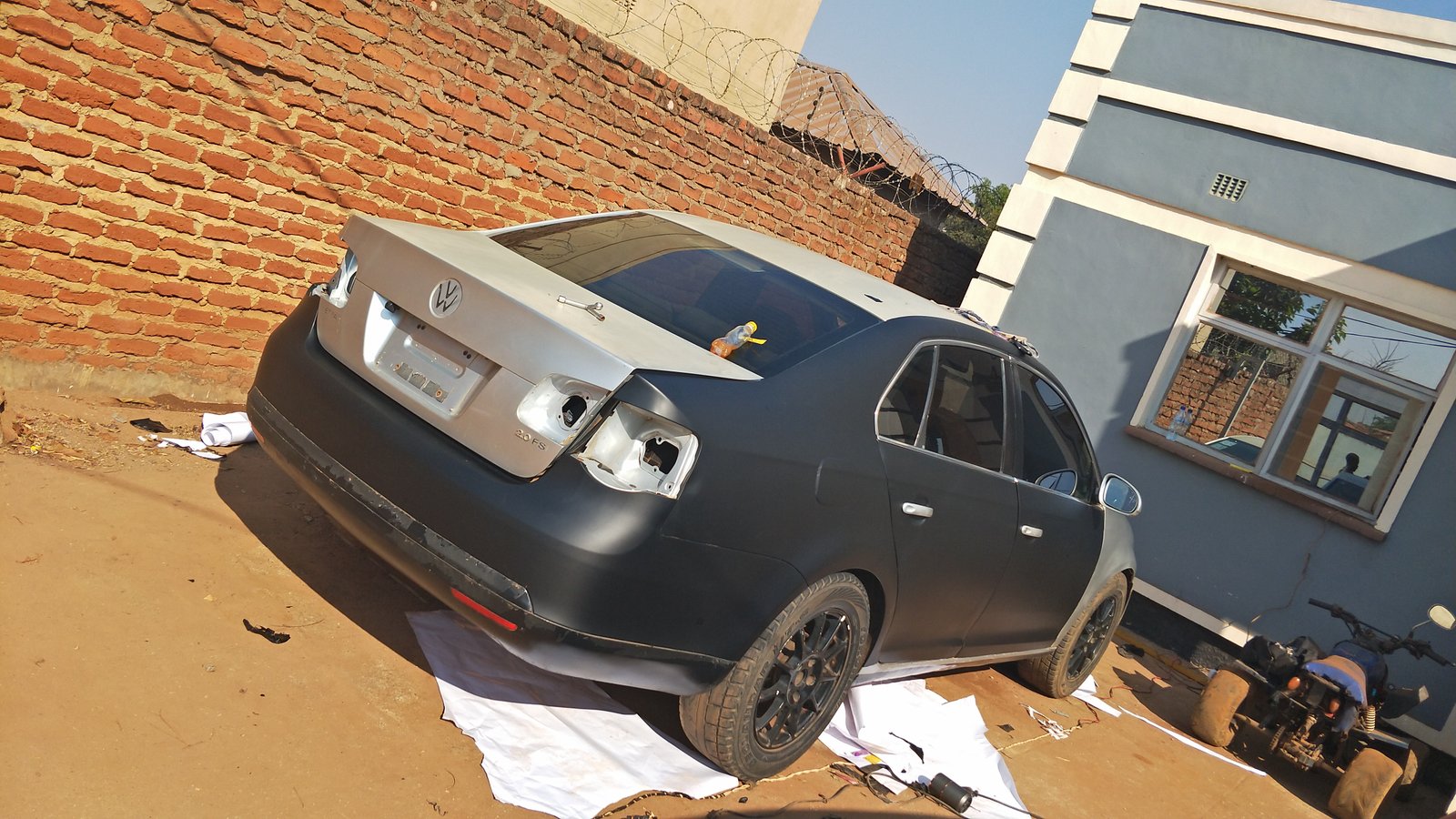 Car wrapping services