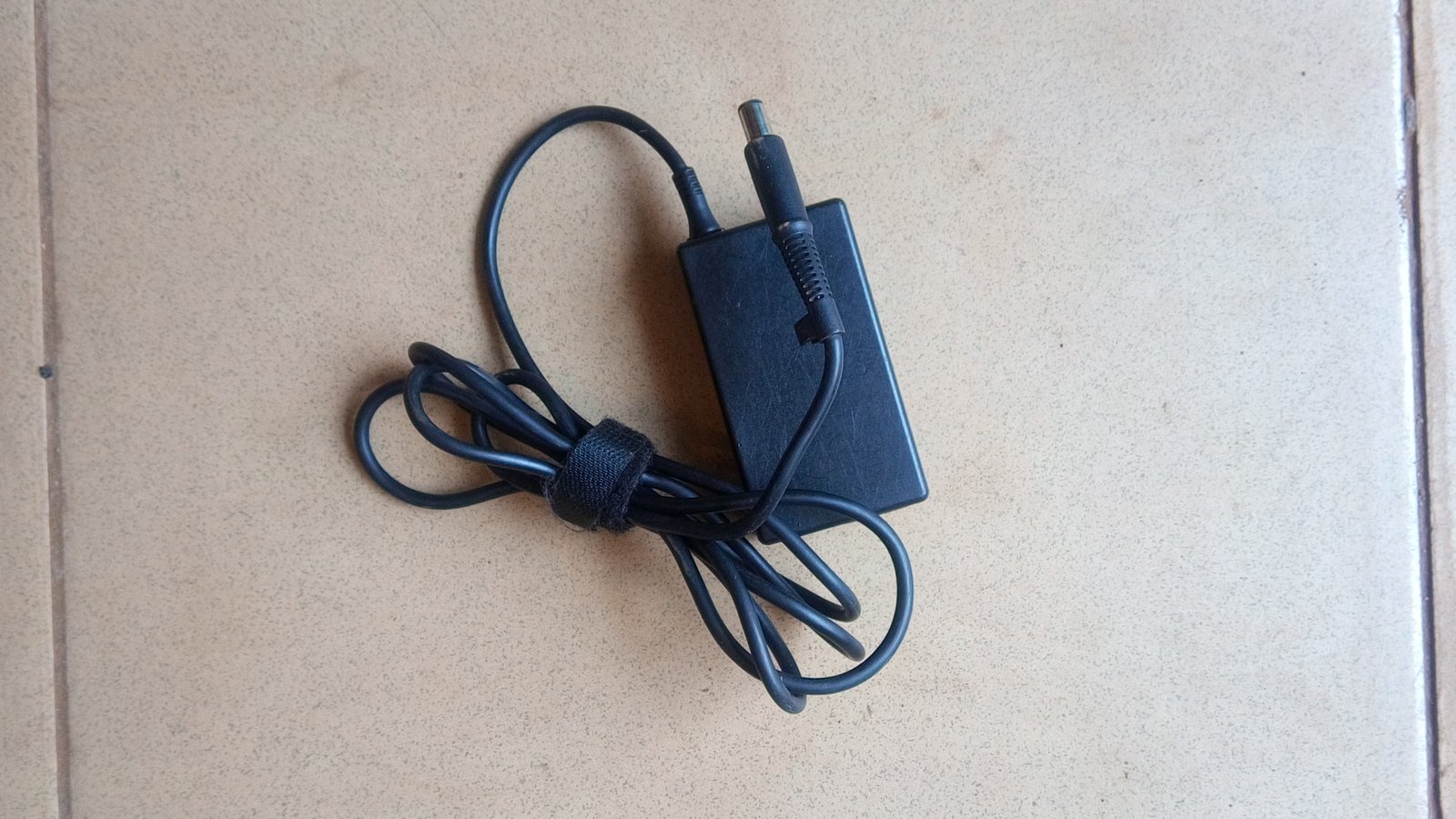 Hp charger original